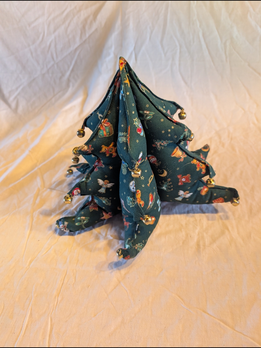 2/40$ Vintage Green Christmas Tree Holiday Pillow with Gold Bells